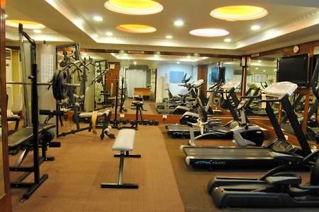 Breeze Hotel Chennai Eksteriør bilde