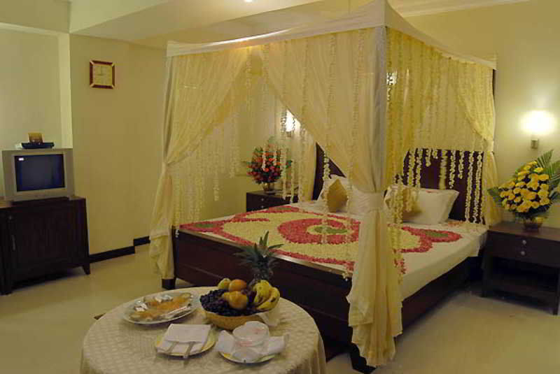 Breeze Hotel Chennai Eksteriør bilde