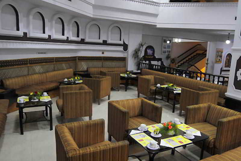 Breeze Hotel Chennai Eksteriør bilde